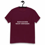 "Nur Gucken Nicht Anfassen"Klassisches Unisex T-ShirtDas klassische Unisex-T-Shirt aus 100 % Baumwolle sorgt für eine gerade Linie. Es sitzt schön, behält klare Linien an den Kanten und passt perfekt zu mehrschichtigen"Nur Gucken Nicht Anfassen"Klassisches Unisex