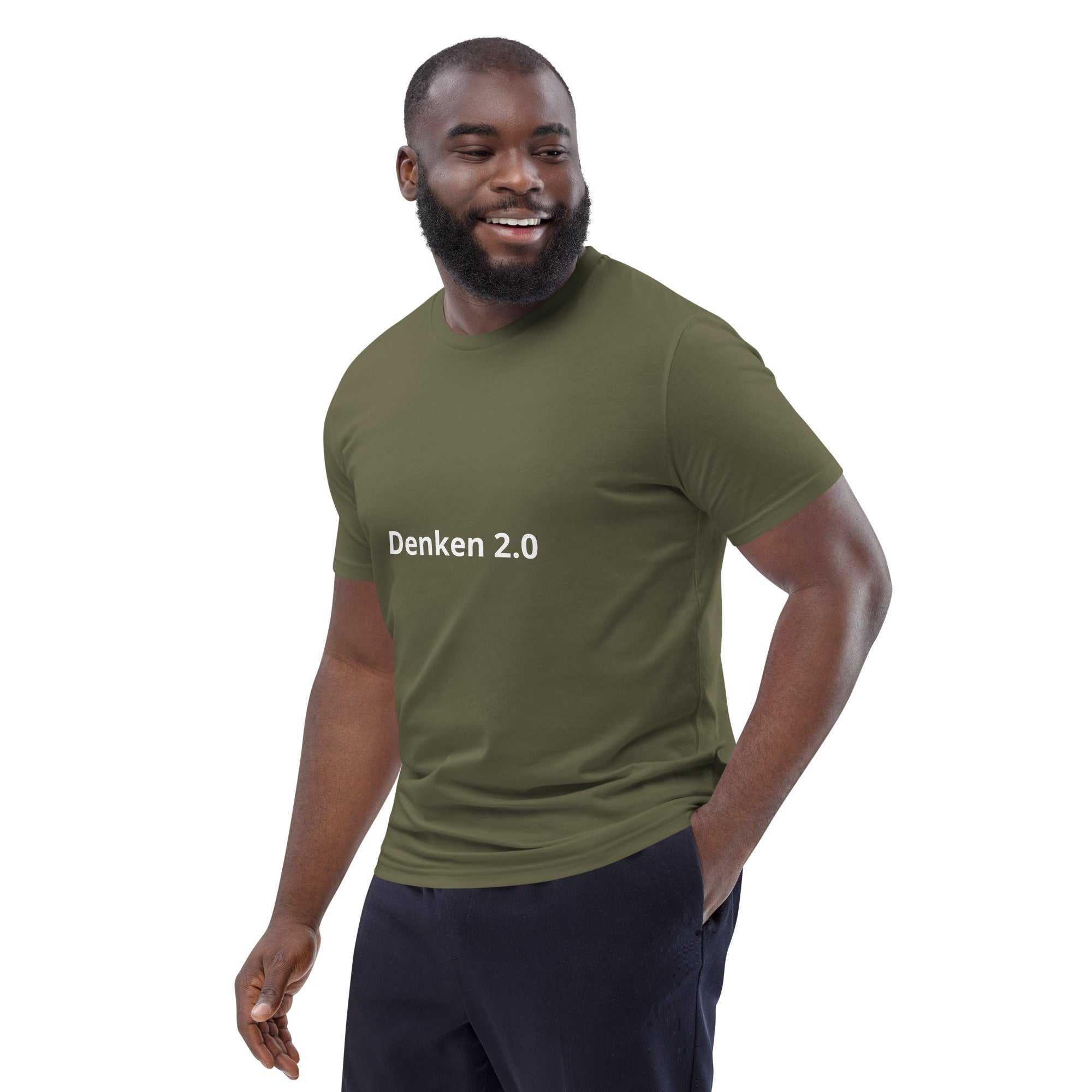 "Denken 2.0" Unisex-Bio-Baumwoll-T-ShirtDieses Unisex-T-Shirt aus 100 % ringgesponnener Bio-Baumwolle ist ein absolutes Muss. Es ist hochwertig, super bequem und das Beste von allem – umweltfreundlich. 
 
"Denken 2