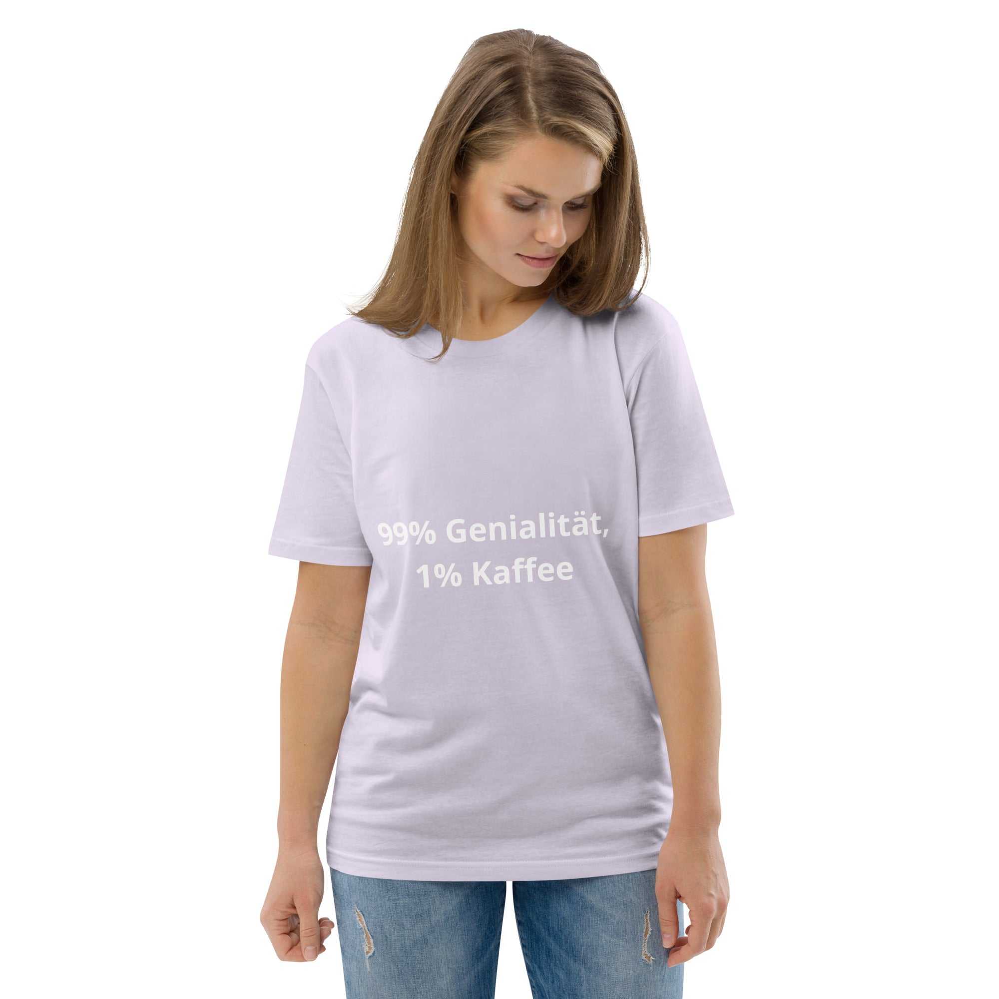 "99% Genialität, 1% Kaffee" Unisex-Bio-Baumwoll-T-ShirtDieses Unisex-T-Shirt aus 100 % ringgesponnener Bio-Baumwolle ist ein absolutes Muss. Es ist hochwertig, super bequem und das Beste von allem – umweltfreundlich. 
 
"99% Genialitä